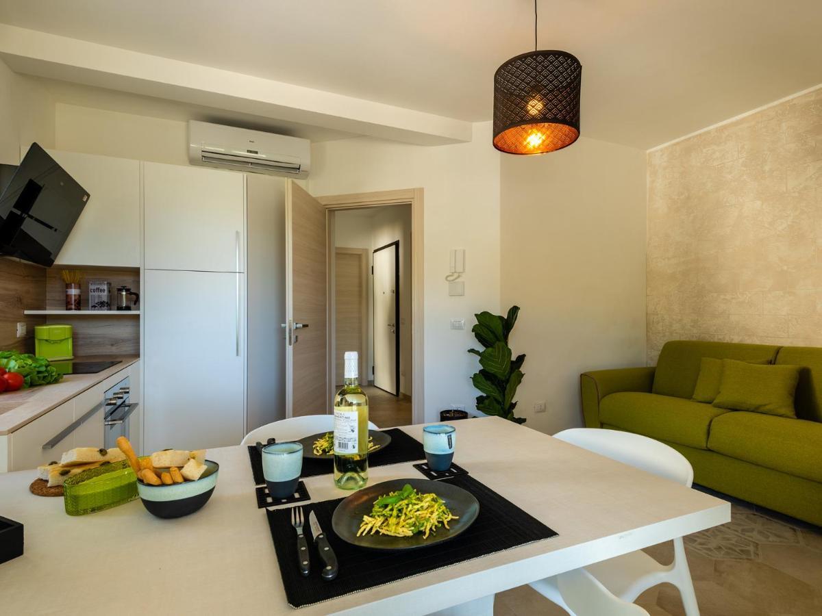 Villa Hanbury With Swimming Pool And Parking In 阿拉西奥 外观 照片