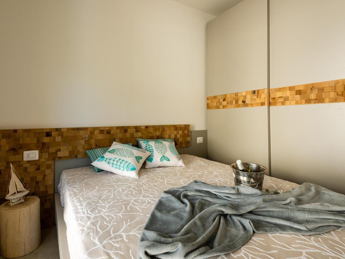 Villa Hanbury With Swimming Pool And Parking In 阿拉西奥 外观 照片